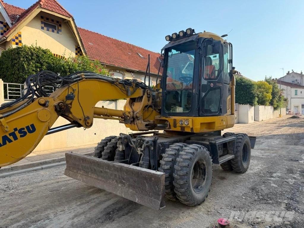 Komatsu PW 118 ホイール式油圧ショベル（パワーショベル・ユンボ・バックホー）