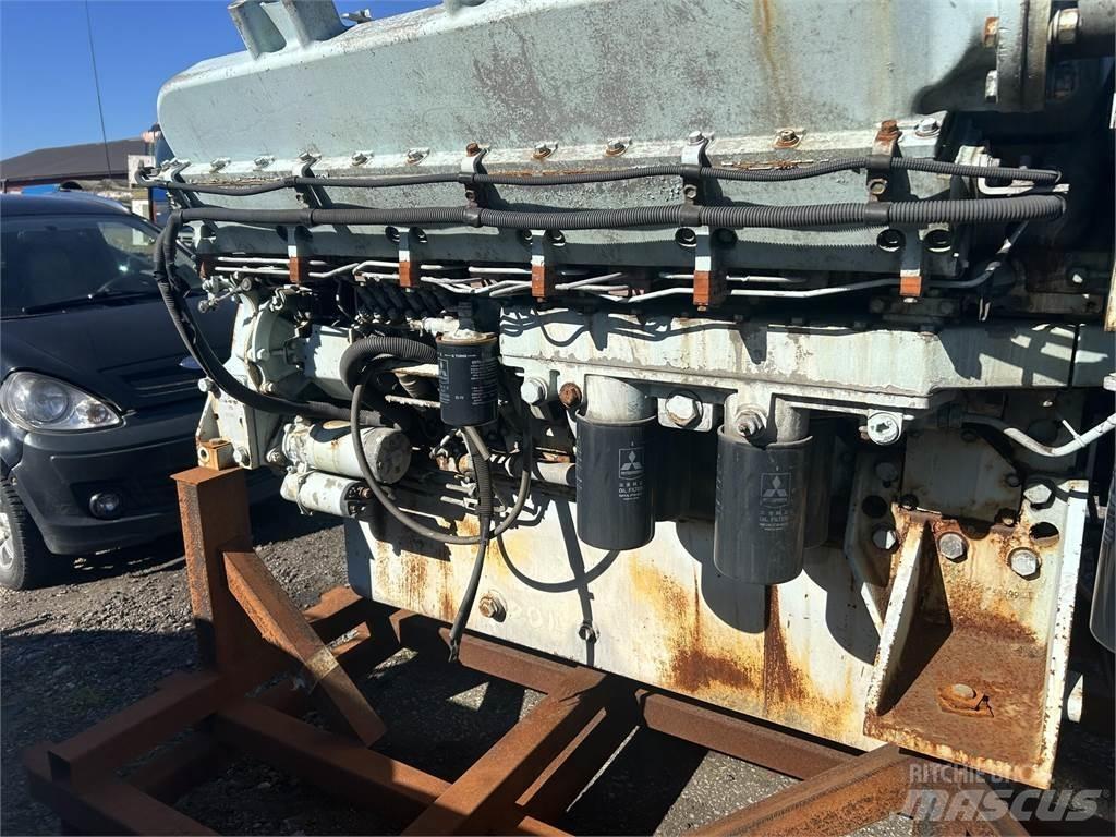 Hitachi Engine V12 エンジン