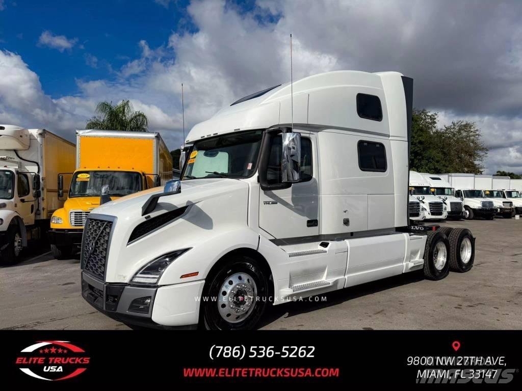 Volvo Commercial VNL 中古トラクターヘッド | トレーラーヘッド