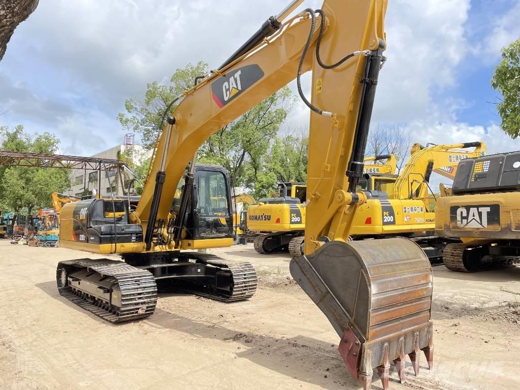 CAT 320 D 大型油圧ショベル12t以上（パワーショベル・ユンボ）
