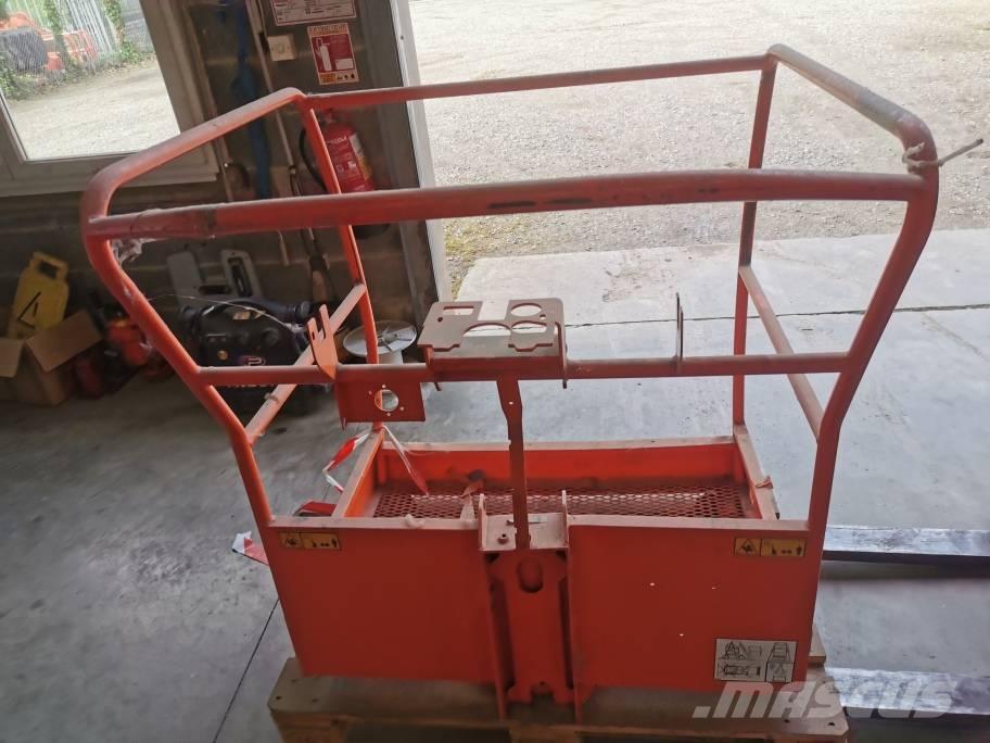 JLG Toucan 10 E ブーム、アーム