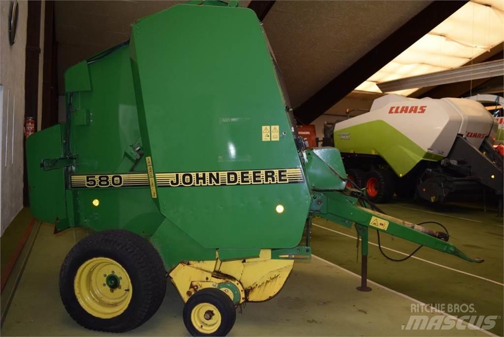 John Deere 580 ラウンドベーラー