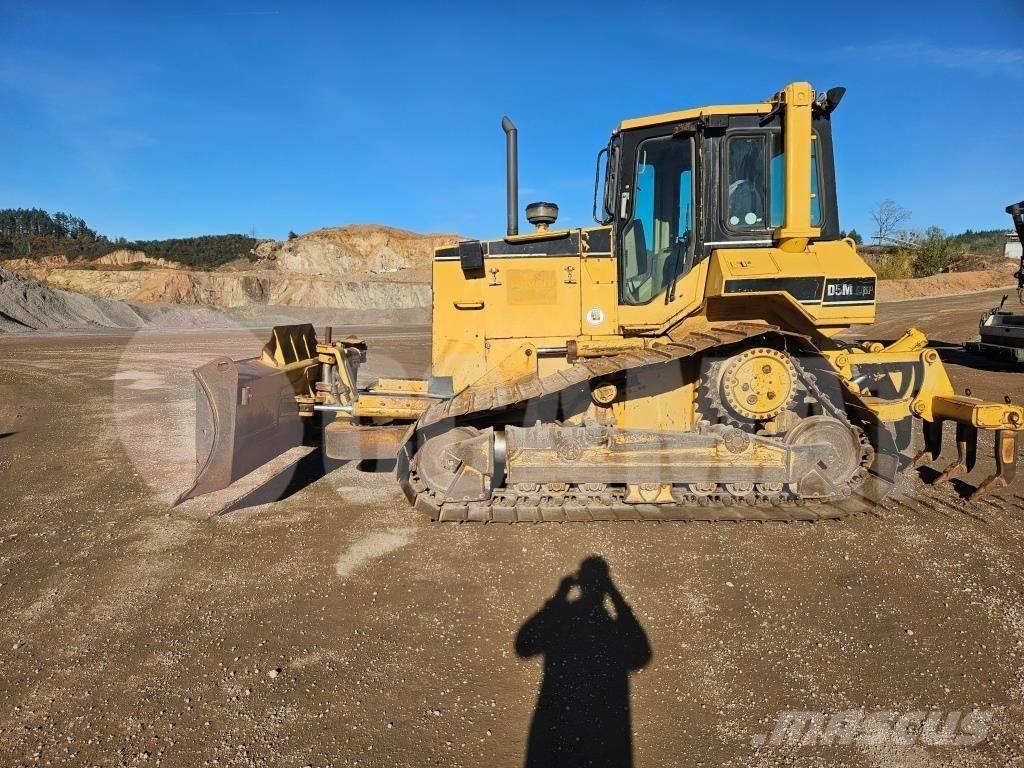 CAT D 5 M LGP ブルドーザー