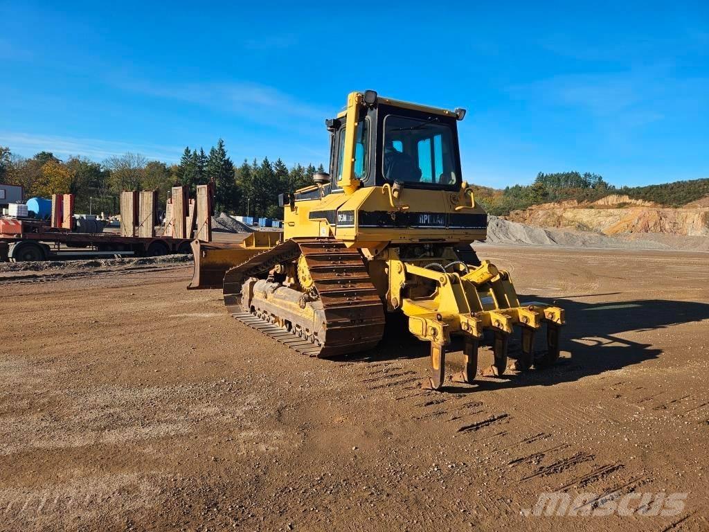 CAT D 5 M LGP ブルドーザー