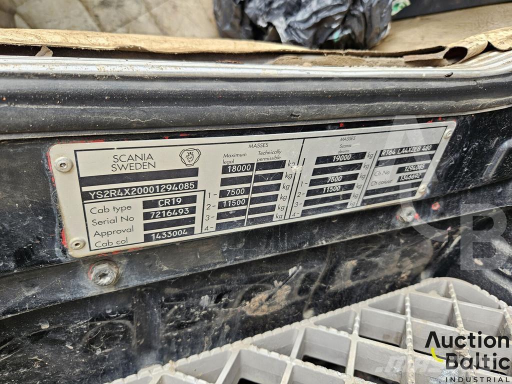 Scania 420 中古トラクターヘッド | トレーラーヘッド