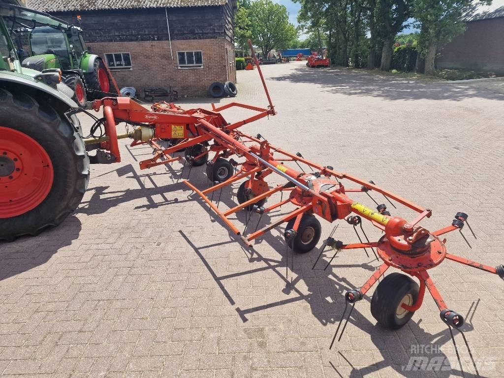 Kuhn 8501 MHO テッダー・テッダーレーキ