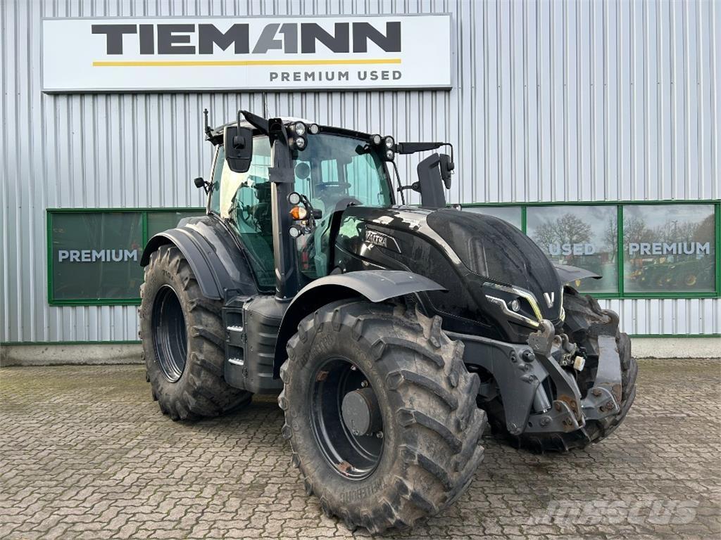 Valtra T195 トラクター