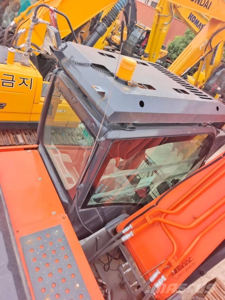 Hitachi ZAXIS 200 3G 大型油圧ショベル12t以上（パワーショベル・ユンボ）