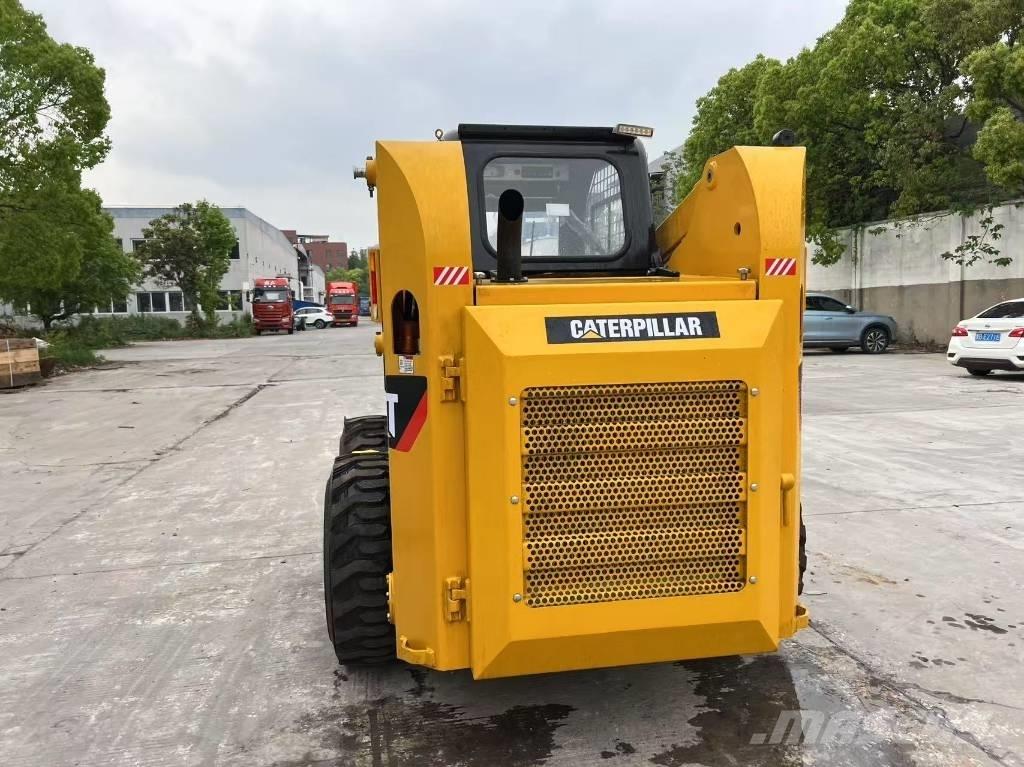 CAT 246 B ミニローダー