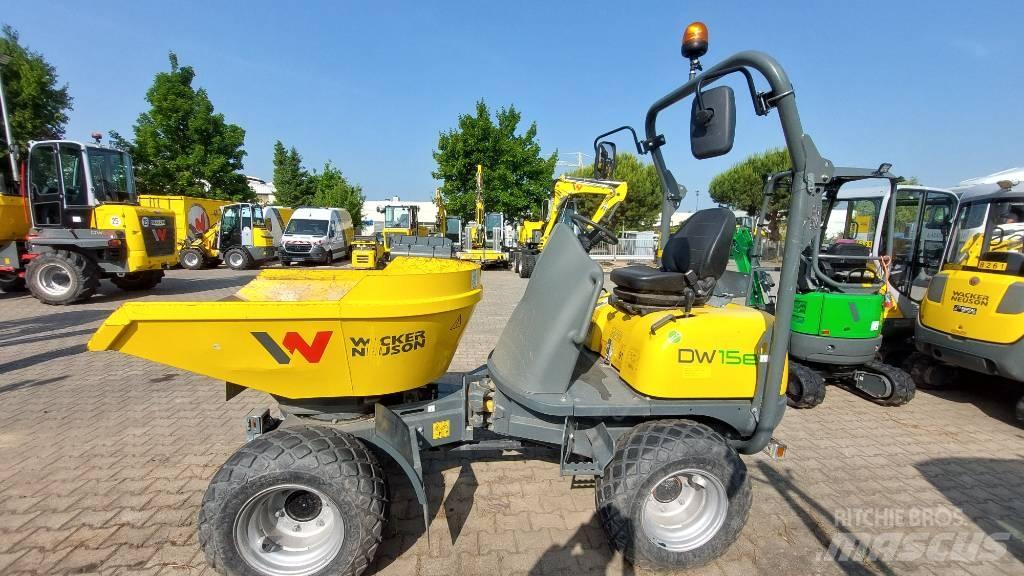 Wacker Neuson DW15e サイト　ダンプ