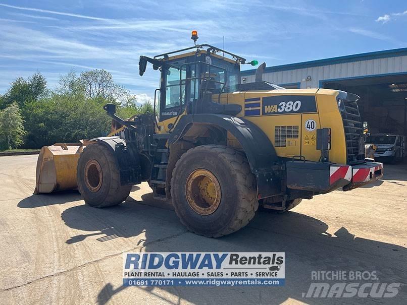 Komatsu WA 380-8 廃棄物並び替え設備