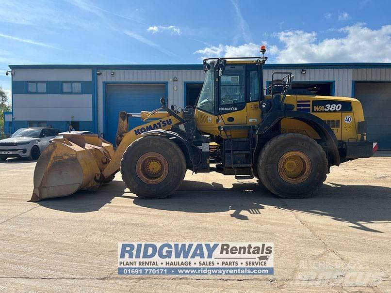 Komatsu WA 380-8 廃棄物並び替え設備