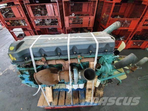 Volvo D9A260 EC01 エンジン