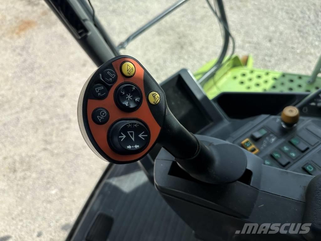CLAAS Lexion 550 コンバイン