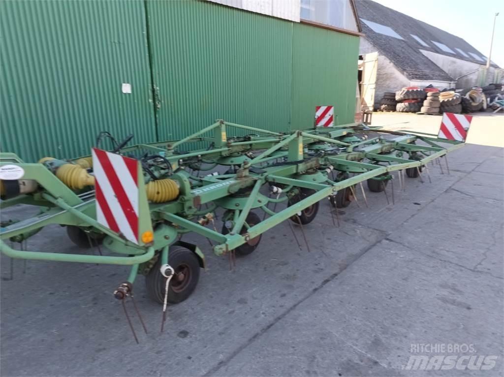 Krone KW1302/12T テッダー・テッダーレーキ