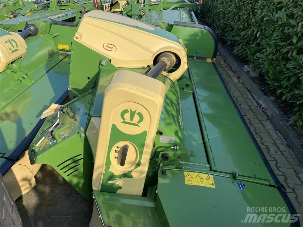 Krone EC F 320 CV 芝刈り機