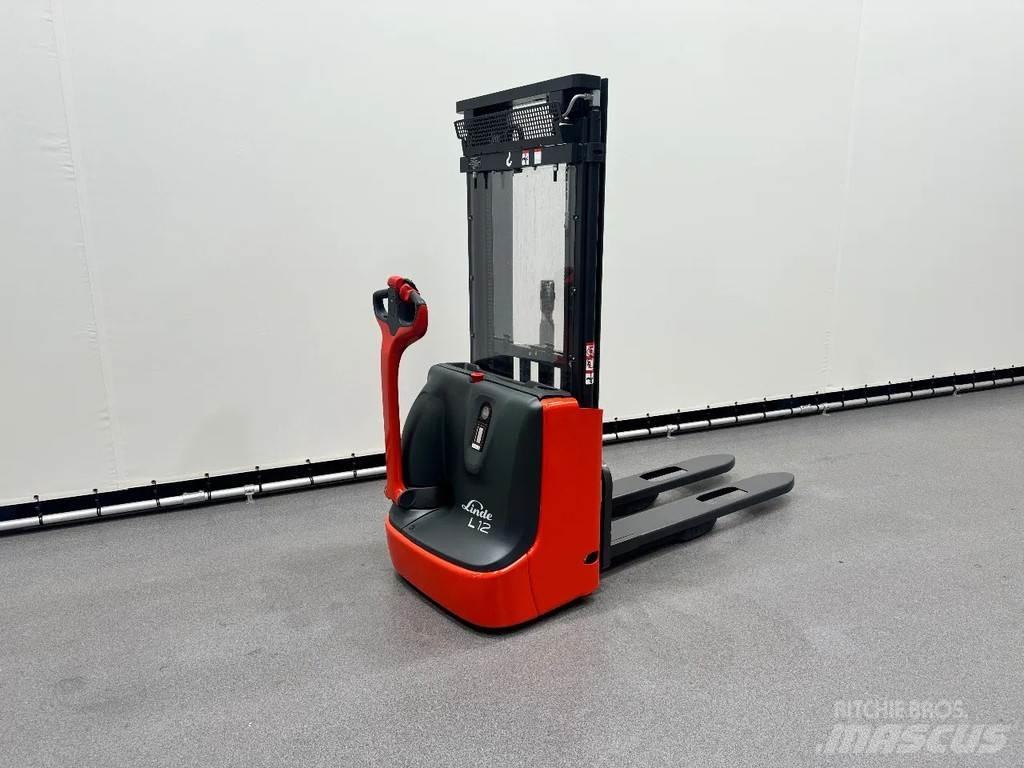 Linde L 12 ウォーキンフォークリフト