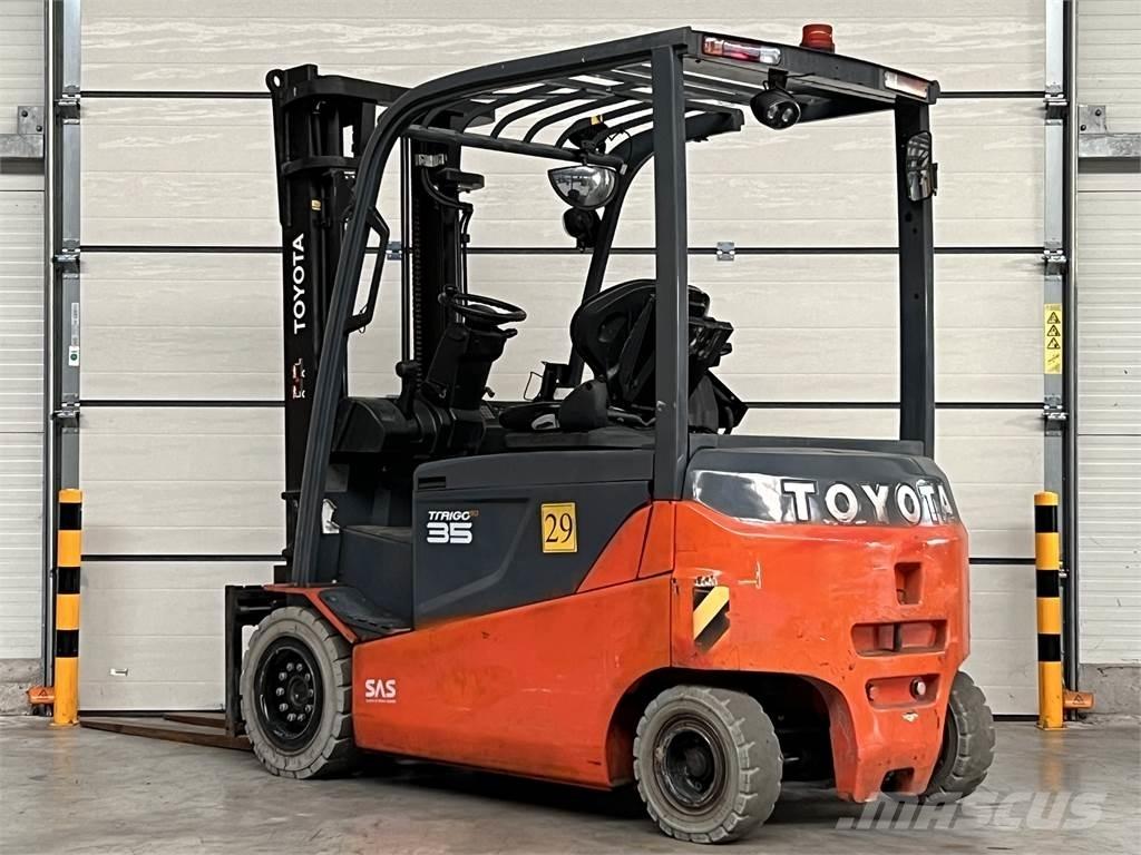 Toyota 8FBMT35 バッテリーフォークリフト