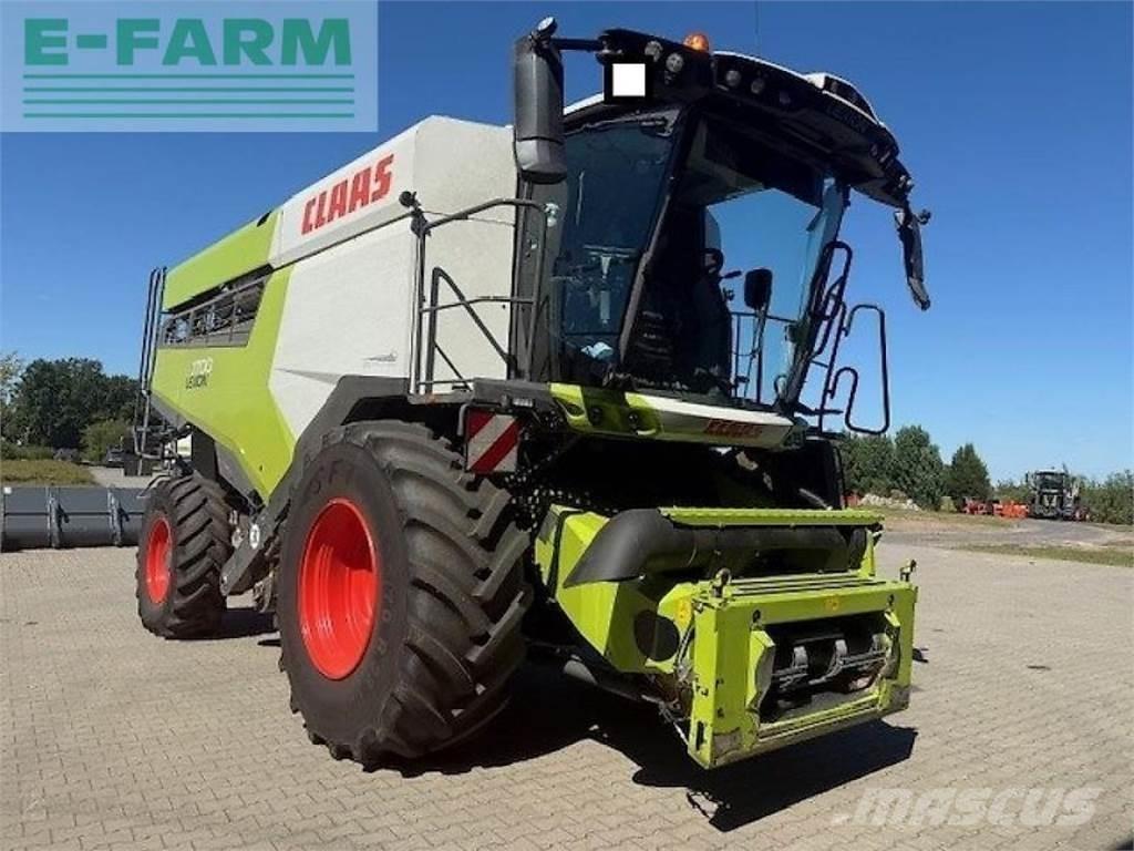 CLAAS lexion 7700 コンバイン