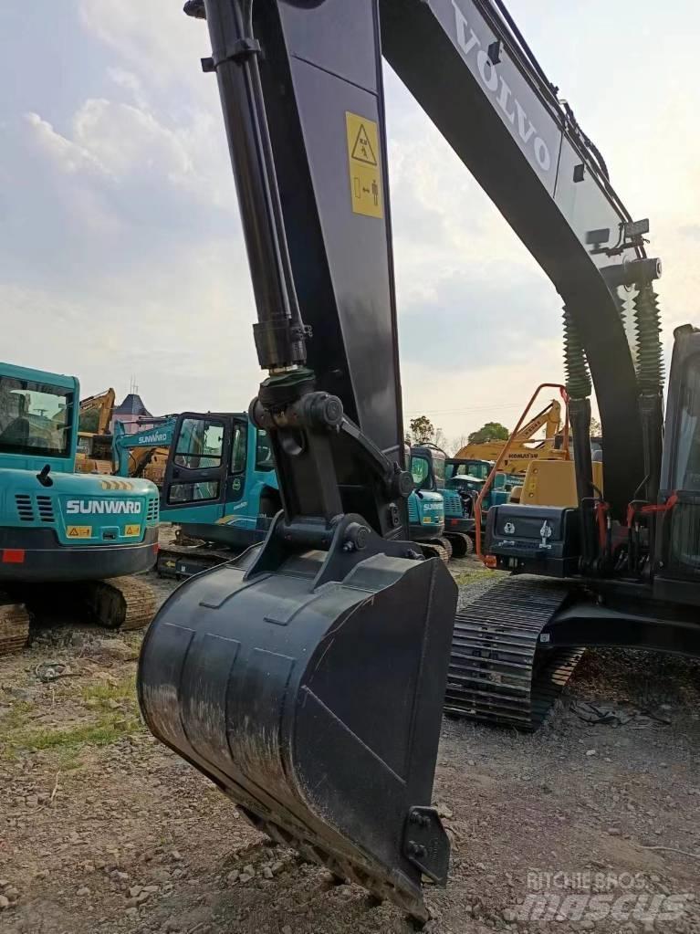 Volvo EC 140 大型油圧ショベル12t以上（パワーショベル・ユンボ）
