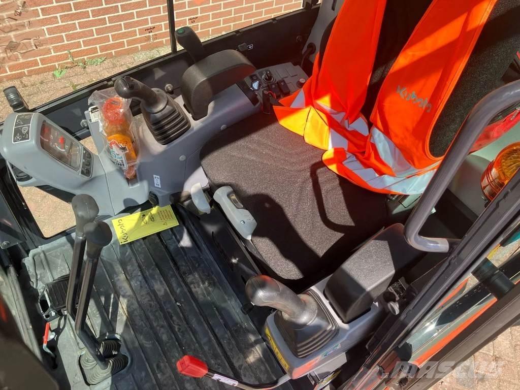 Kubota KX019 4 ミニ油圧ショベル 7t以下（ミニユンボ・ミニディガー）