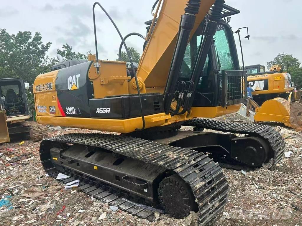 CAT 320D2L 大型油圧ショベル12t以上（パワーショベル・ユンボ）