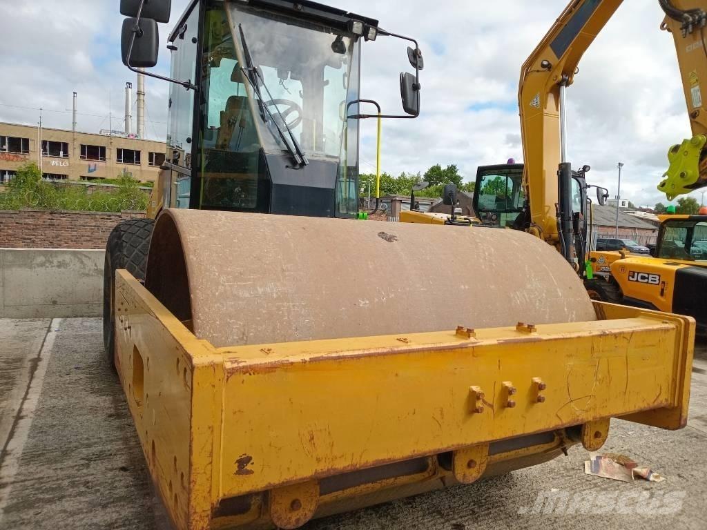 CAT CS 66 B 振動ローラ