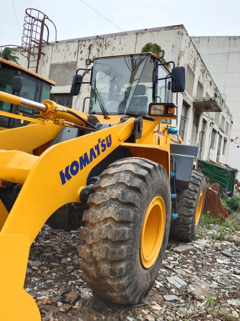 Komatsu WA 320 ホイールローダー・タイヤショベル