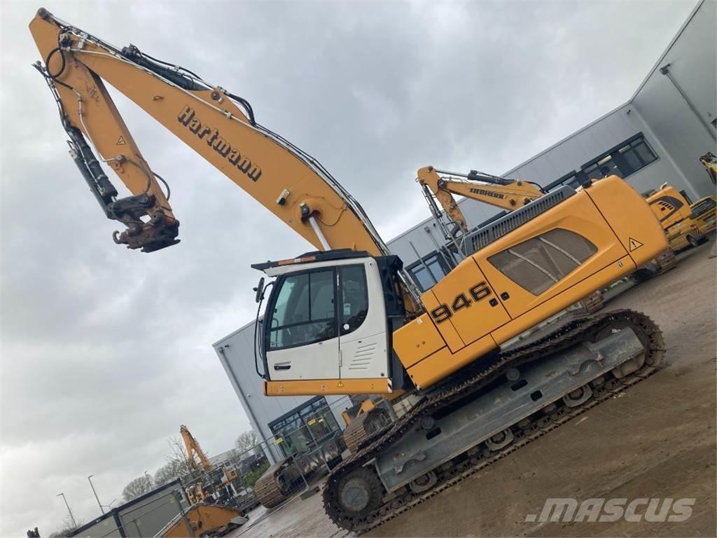Liebherr R946 大型油圧ショベル12t以上（パワーショベル・ユンボ）