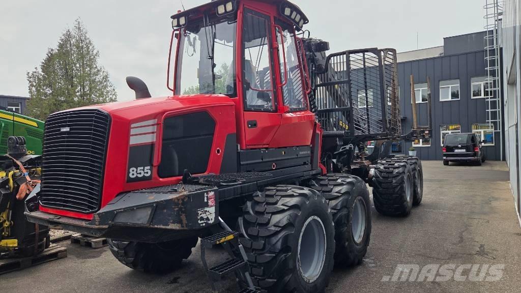 Komatsu 855 フォワーダー