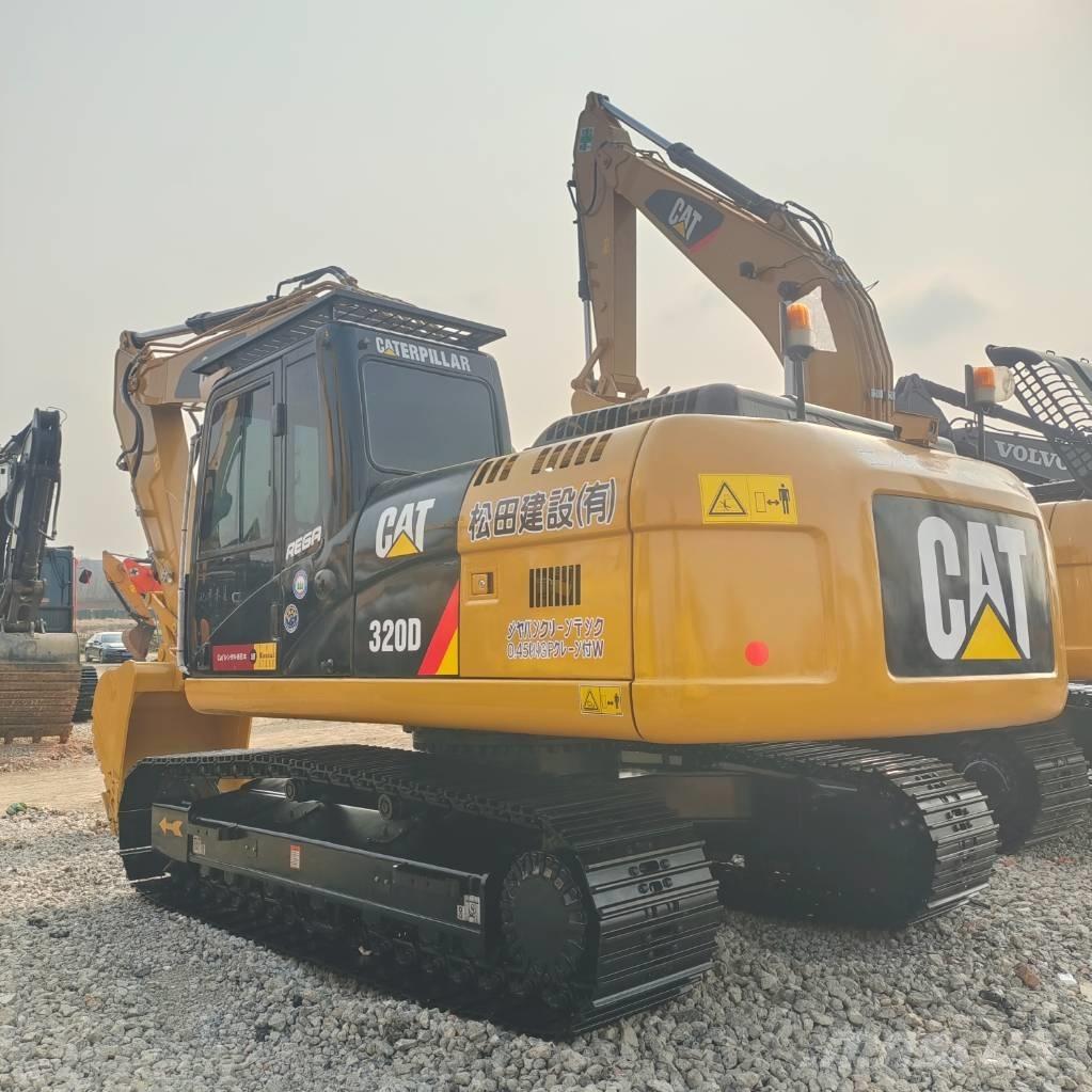 CAT 320D 大型油圧ショベル12t以上（パワーショベル・ユンボ）