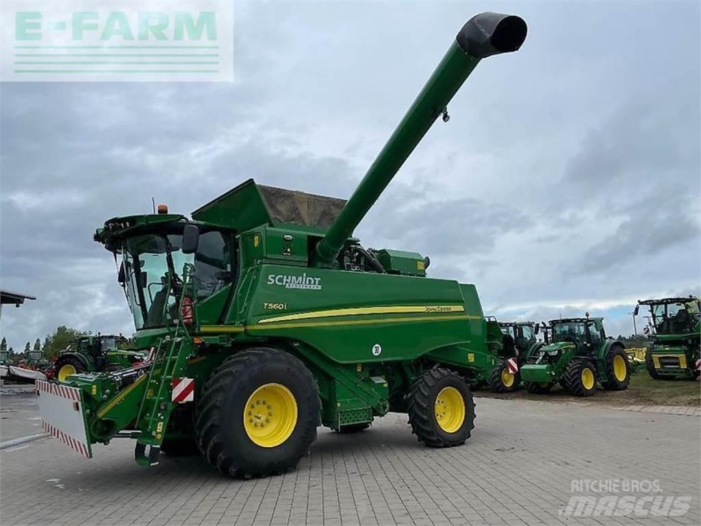 John Deere t560 コンバイン