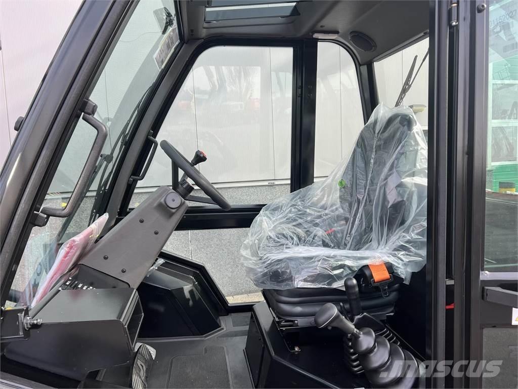 Manitou M30-4 ラフターテレントラック