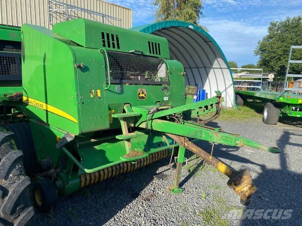 John Deere 568 ラウンドベーラー