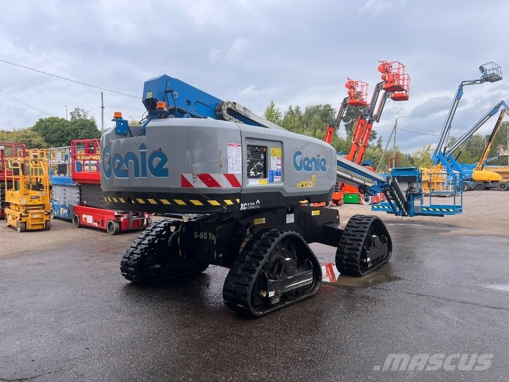 Genie S 65XC TRAX ブームリフト　屈伸型