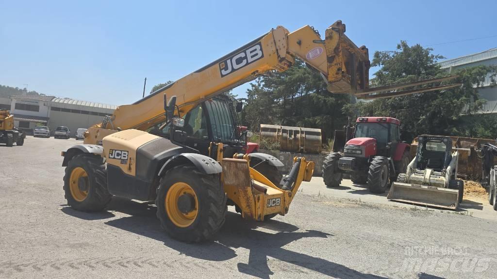 JCB 540-140 テレスコーピックハンドラー