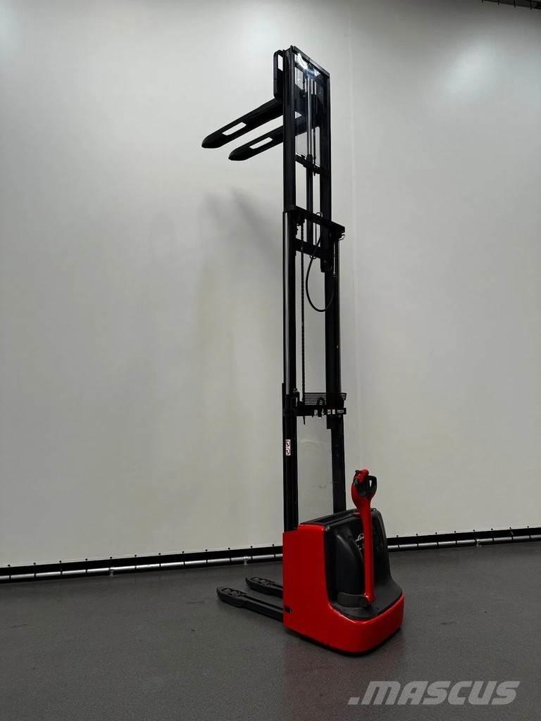 Linde L 12 I ウォーキンフォークリフト