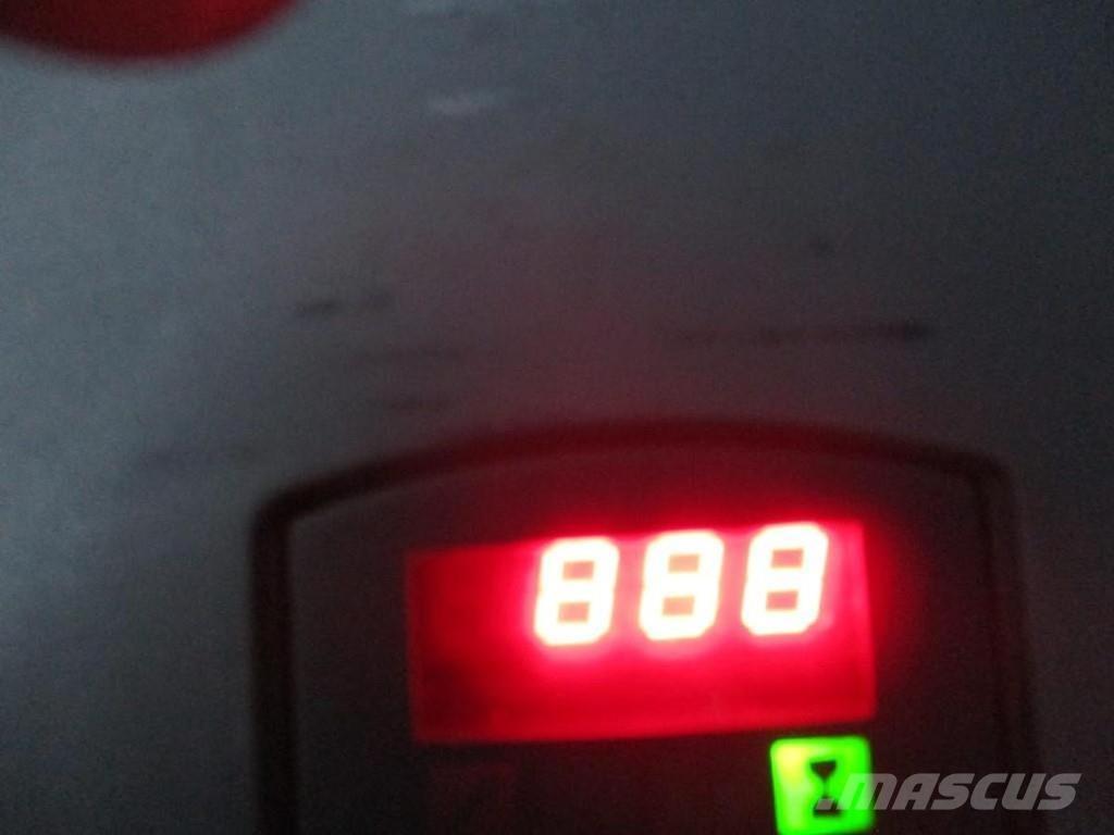 BT LWE160 ローリフト