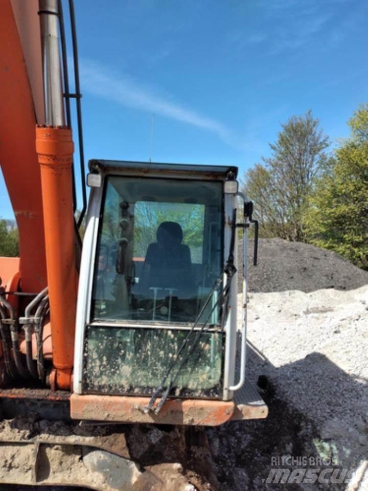 Terex TC240LC 大型油圧ショベル12t以上（パワーショベル・ユンボ）
