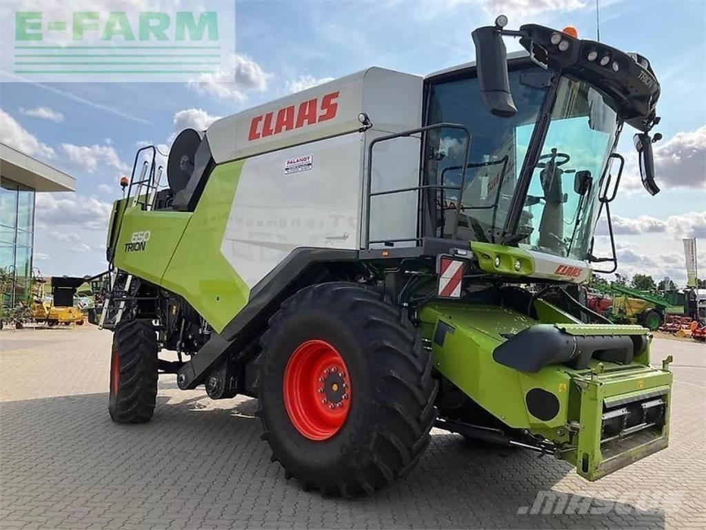 CLAAS trion 650 コンバイン