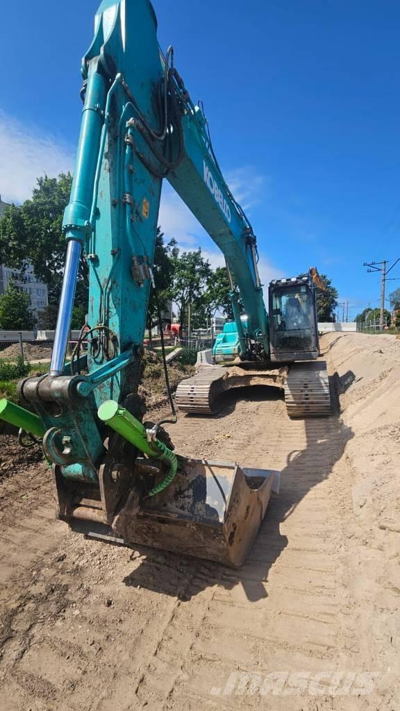 Kobelco SK 210 LC 大型油圧ショベル12t以上（パワーショベル・ユンボ）