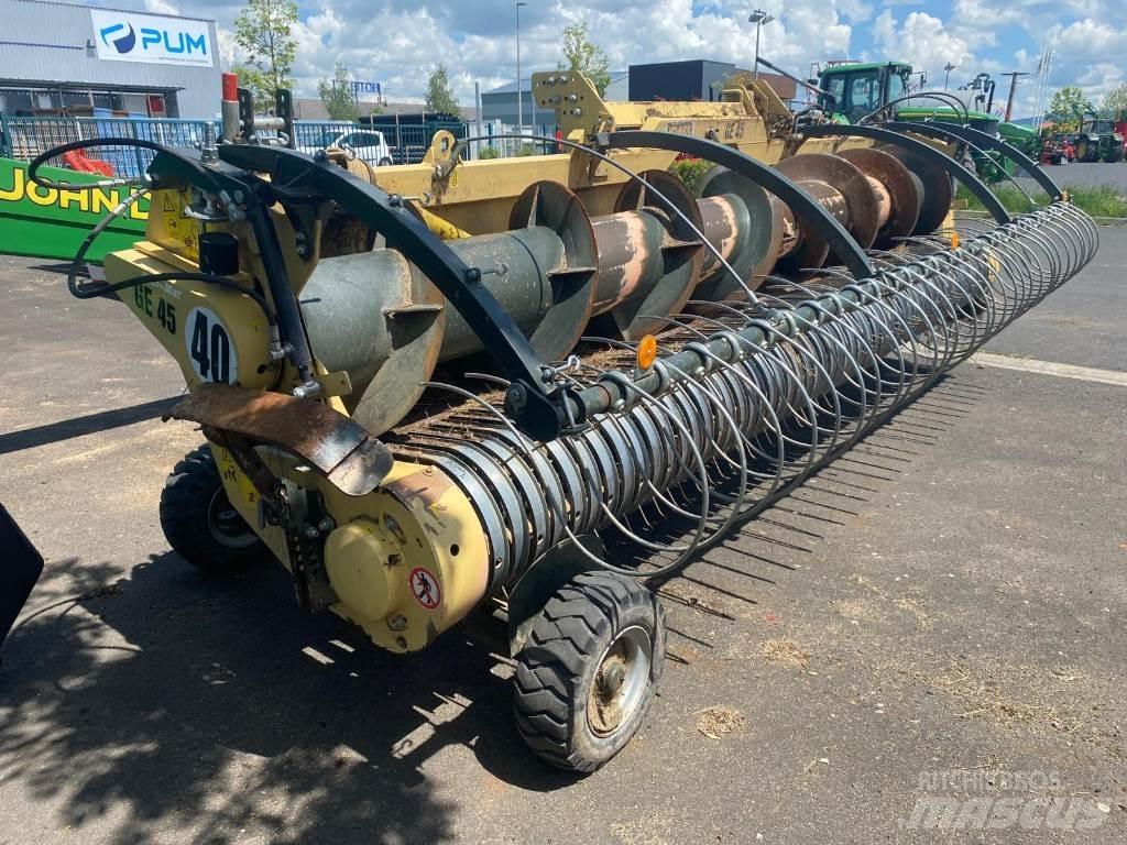 John Deere 8200 フォレージハーベスター