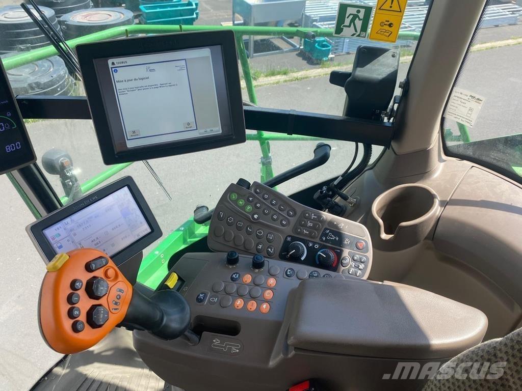 John Deere 8200 フォレージハーベスター