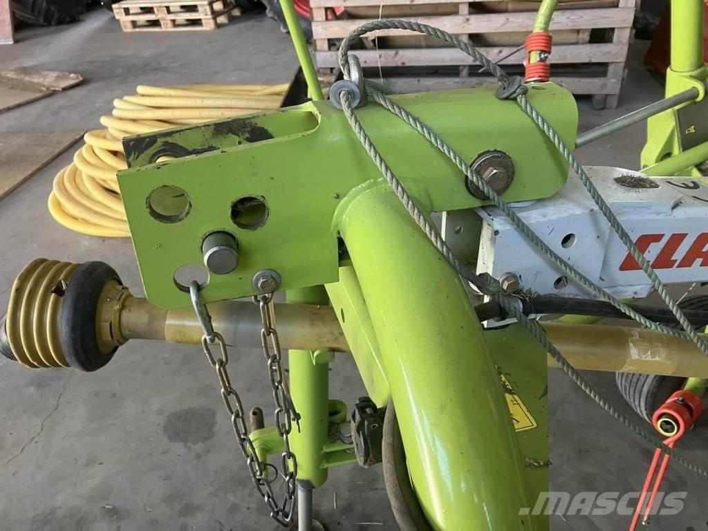 CLAAS VOLTO 64 テッダー・テッダーレーキ
