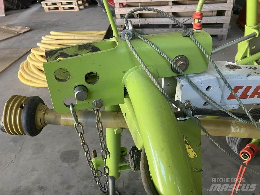 CLAAS VOLTO 64 テッダー・テッダーレーキ