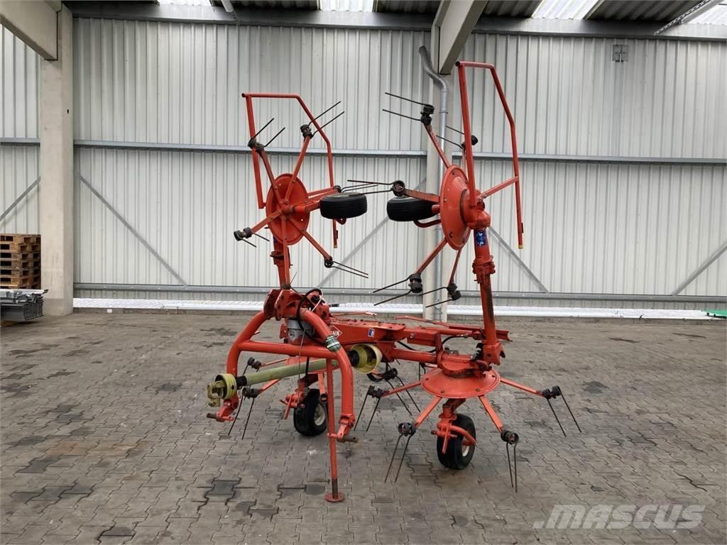 Kuhn GF 5001 MH テッダー・テッダーレーキ