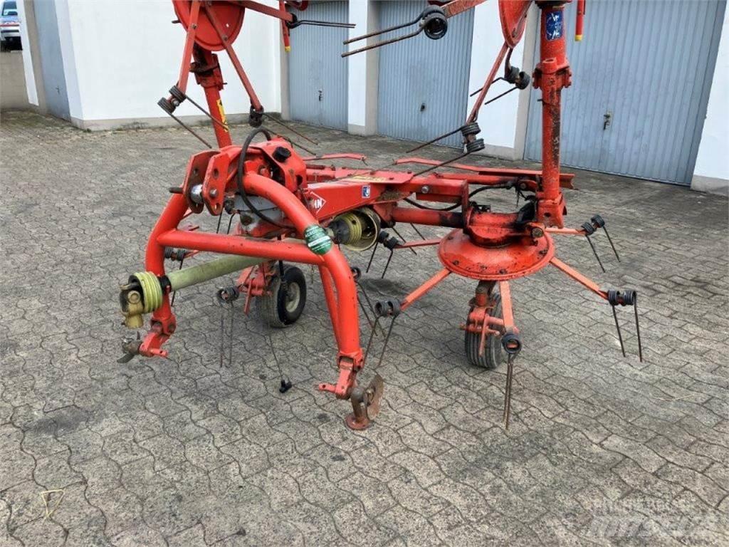 Kuhn GF 5001 MH テッダー・テッダーレーキ