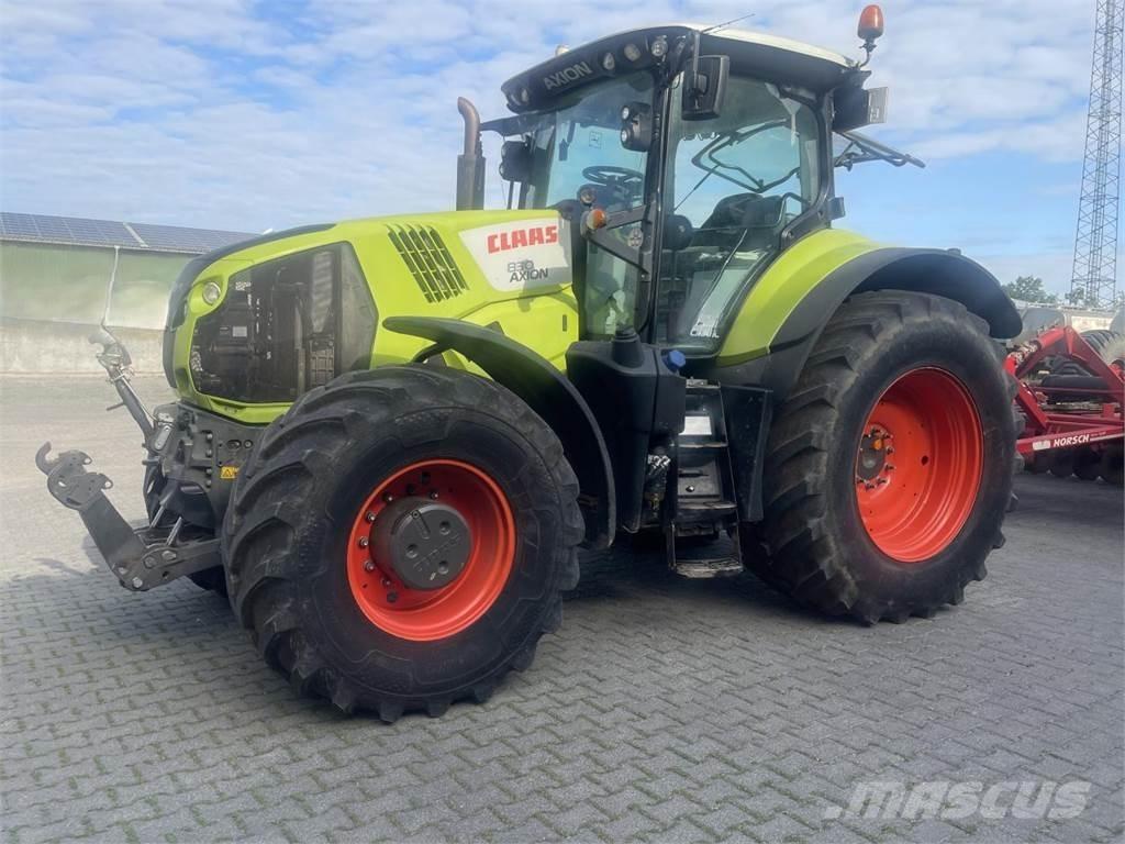 CLAAS AXION 830 トラクター