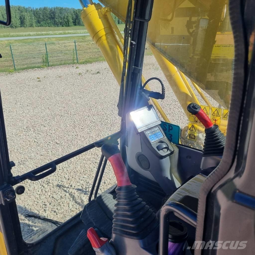 Komatsu PC 210 LC-11 大型油圧ショベル12t以上（パワーショベル・ユンボ）