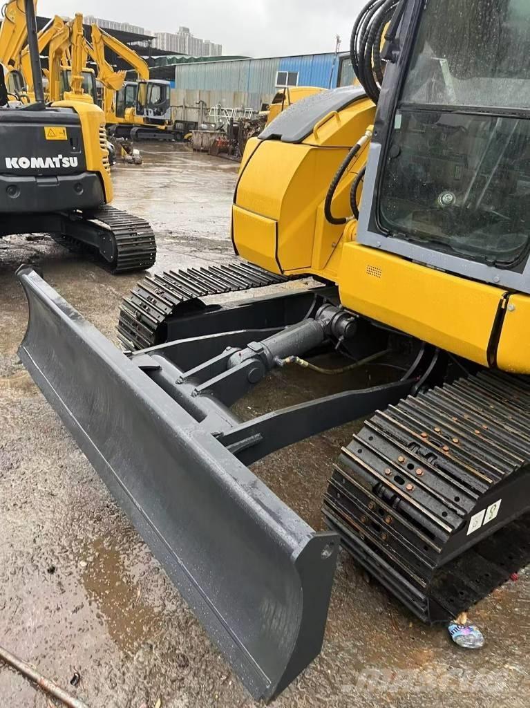 Komatsu PC 78 US 大型油圧ショベル12t以上（パワーショベル・ユンボ）